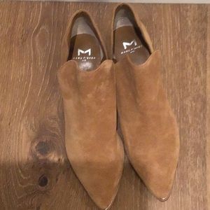 Camel suede bootie
